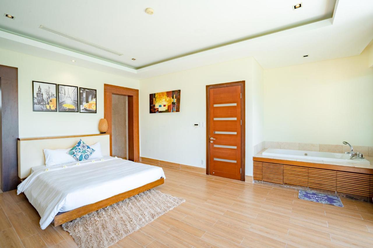 דה נאנג Deluxe Ocean Villa Along The Beach מראה חיצוני תמונה
